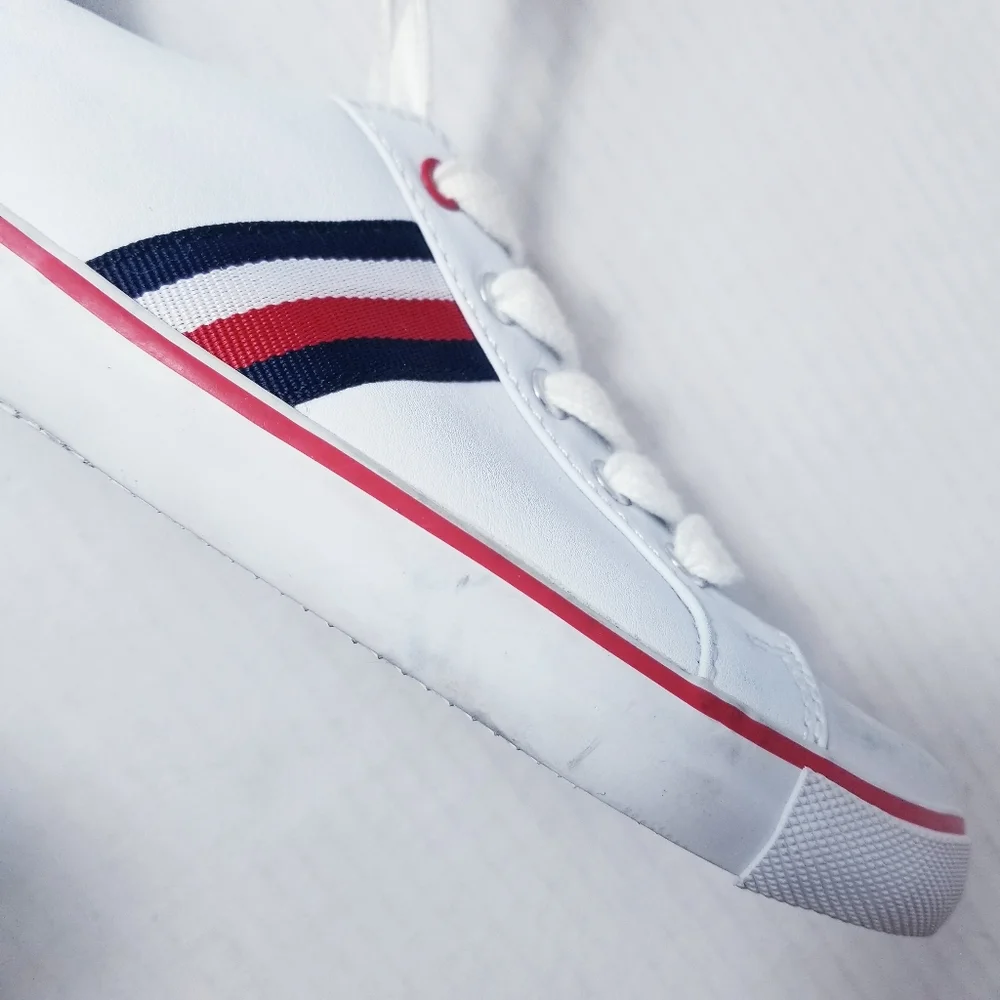 TOMMY HILFIGER KID'S SNEAKERS SIZE 3